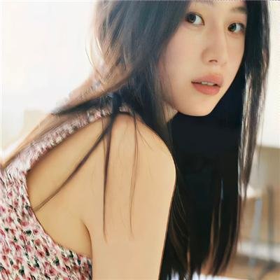 大象与小蝶物语 高清封面