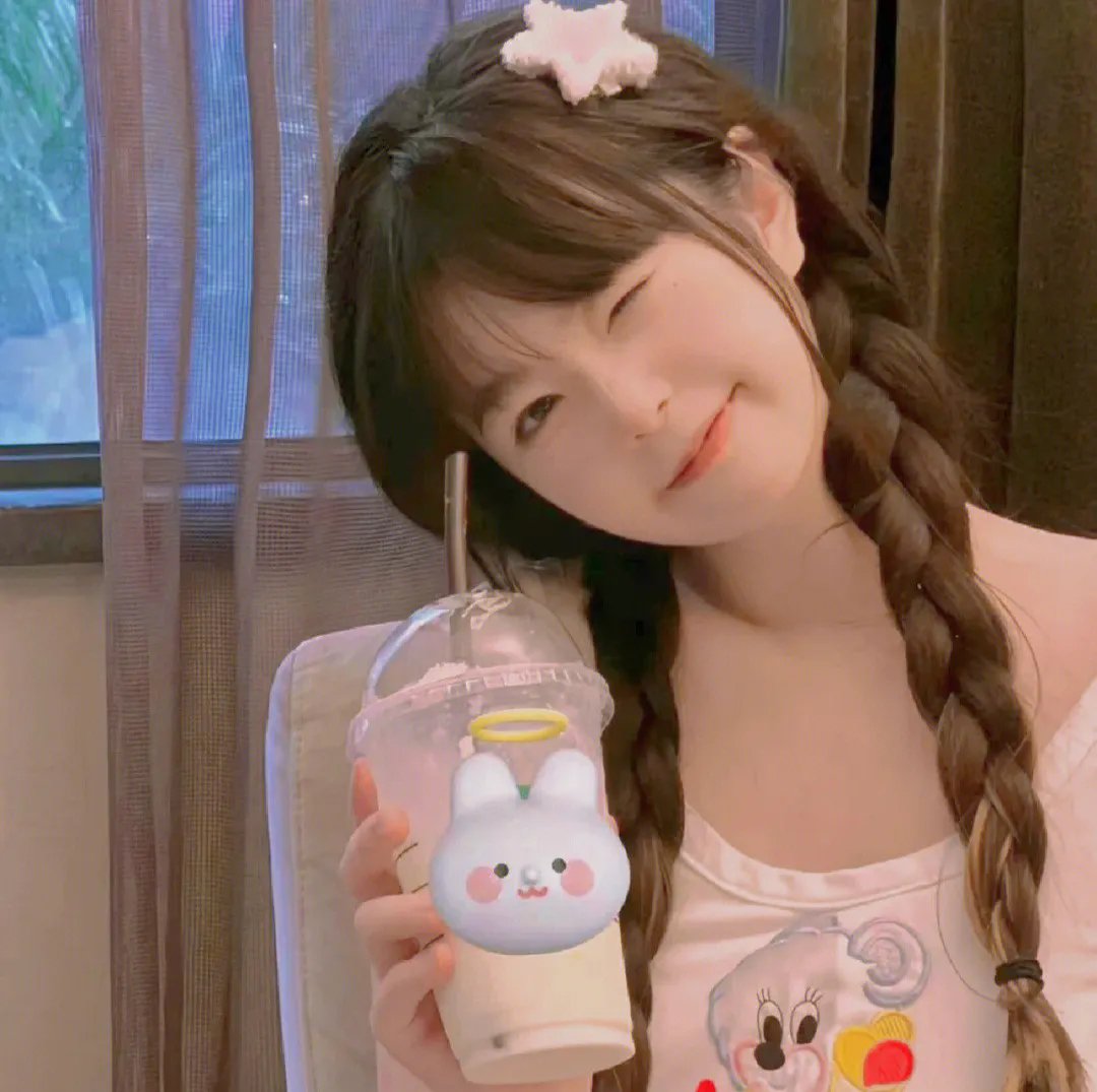 女儿怀孕后全家疯了